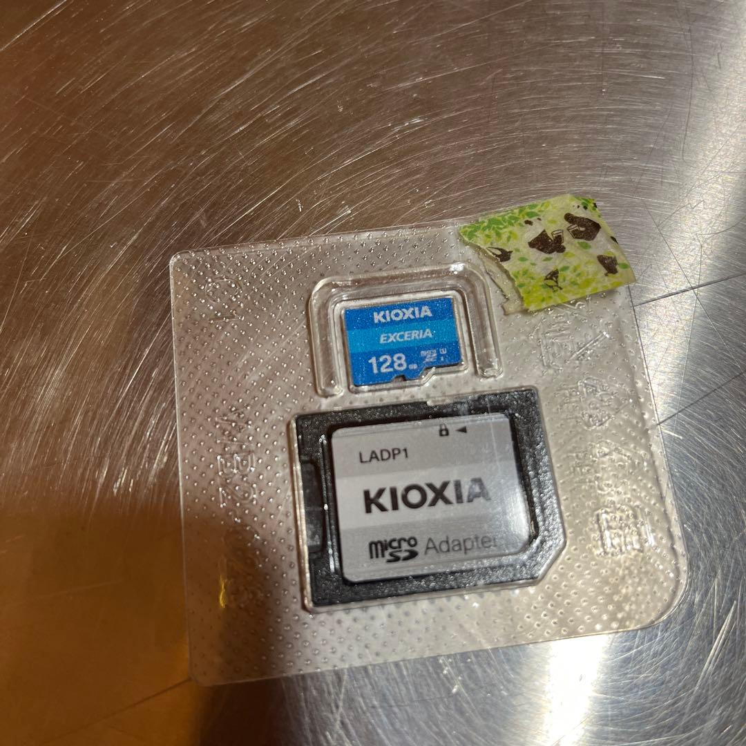 美品❗️ZOOM R4 マルチトラックレコーダー　 SDカード付き