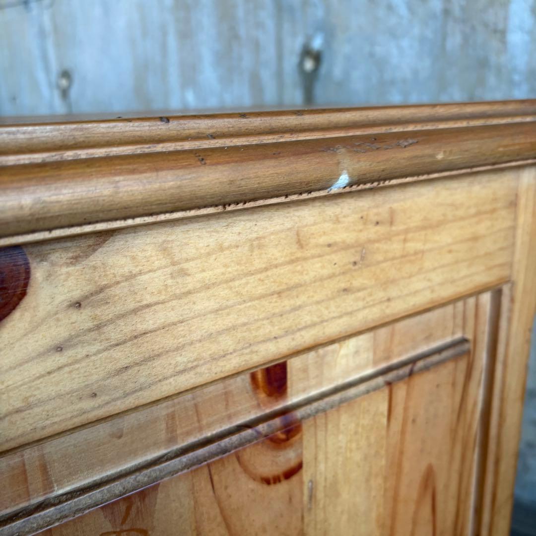 ヴィンテージ ミニキャビネット　サイドテーブル　スペイン　オイルフィニッシュ