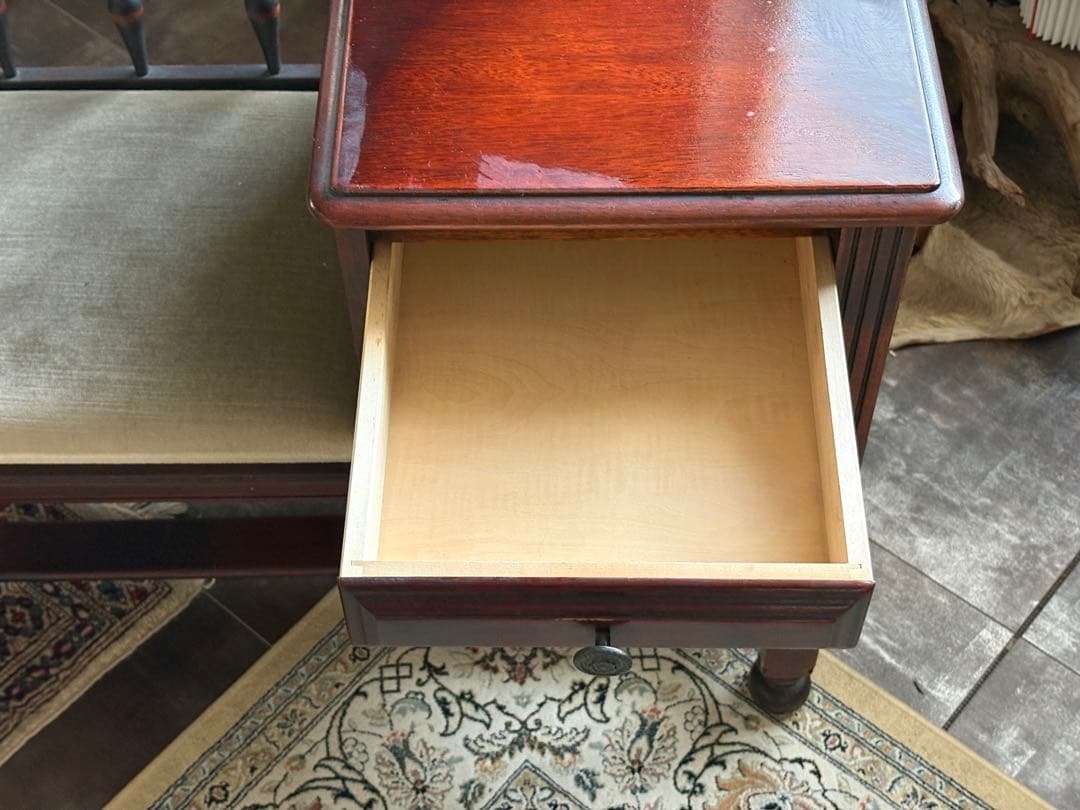 カリモク　karimoku テレフォンベンチ　コロニアル　ビンテージ　nZ