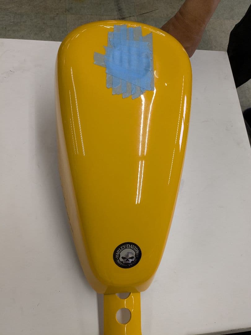 ハーレーXL スポーツスター系タンク　 Forty-Eight タンク イエロー