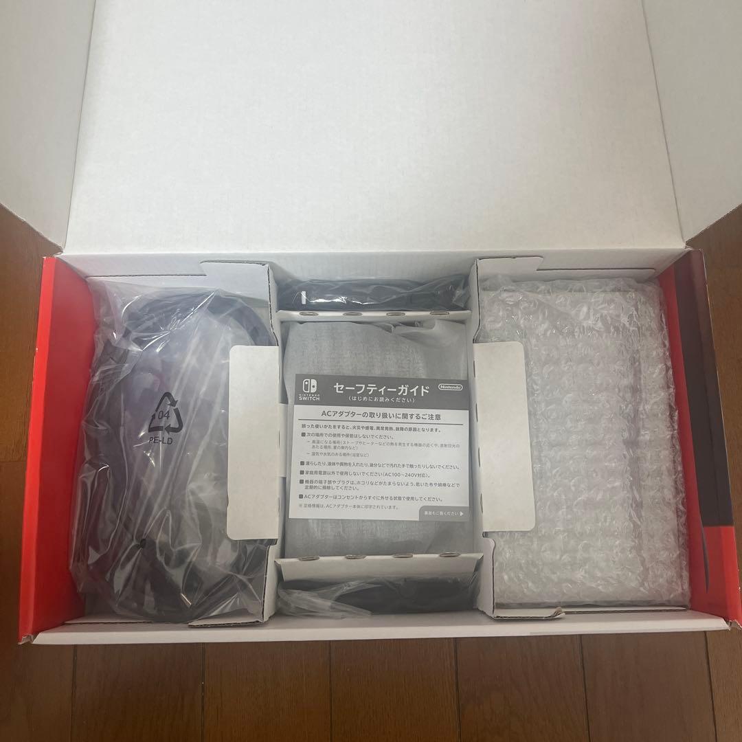 〈値下げ中！〉【美品・完品】 Nintendo Switch 本体