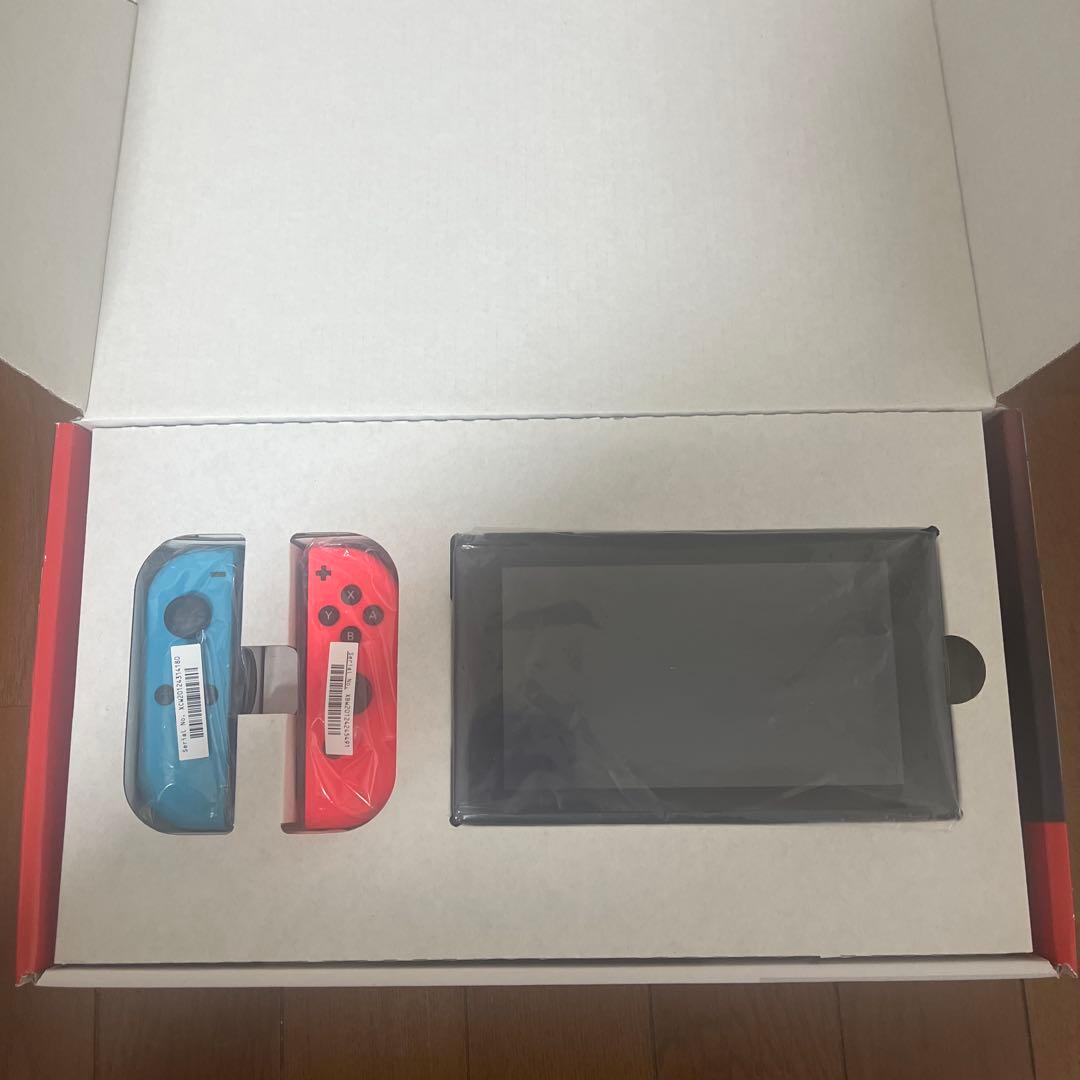 〈値下げ中！〉【美品・完品】 Nintendo Switch 本体