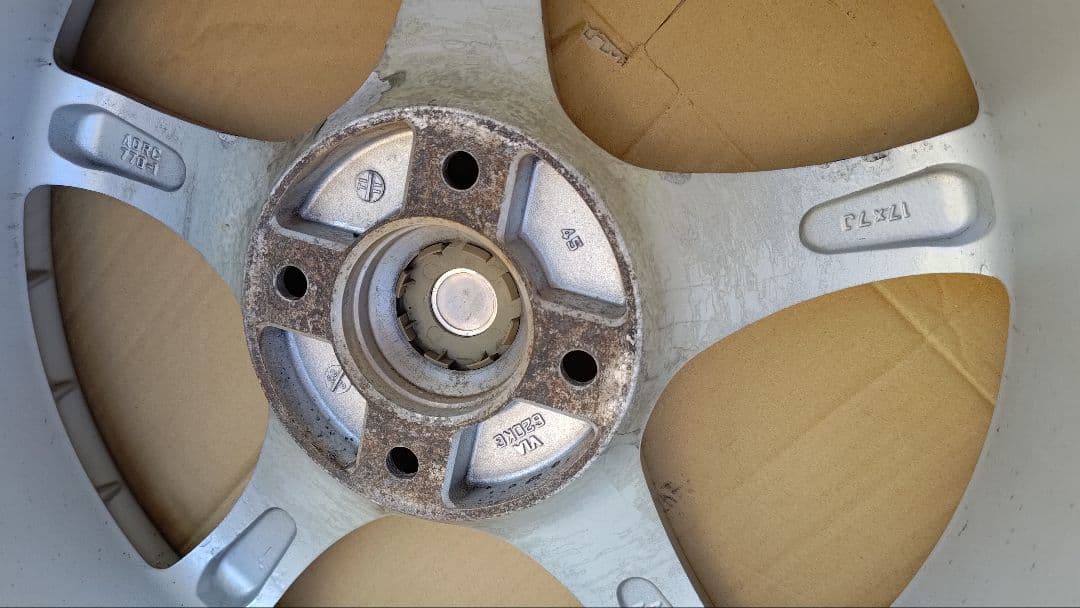 ホイール17インチ　ADVAN RC　7j 45 pcd114.3 4穴　2本