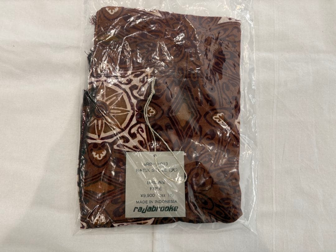 【新品未使用】rajabrooke BATIK STOLE M BROWN