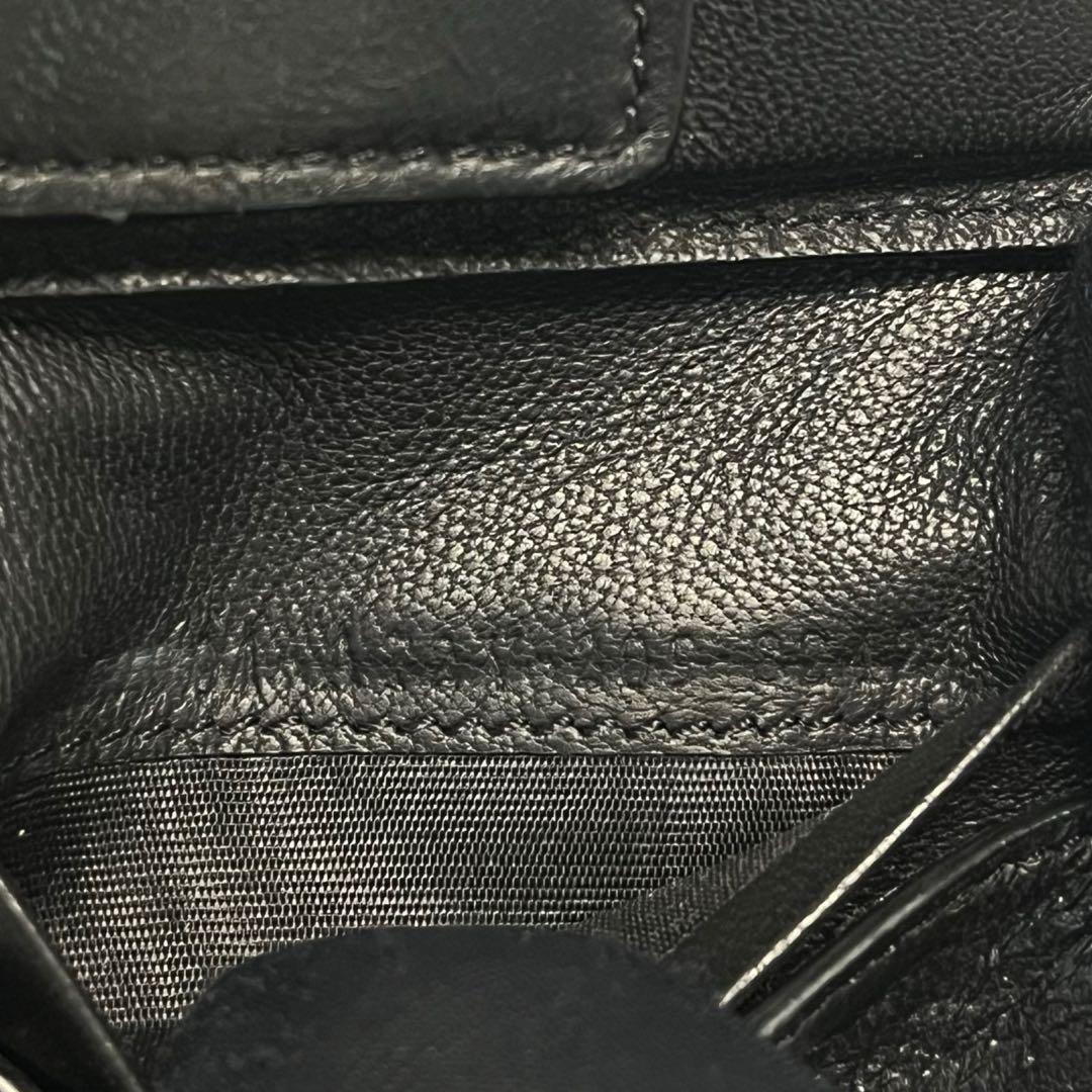 レア✨フェンディ 二つ折り財布 FFロゴ ズッカ エンボス レザー バイカラー