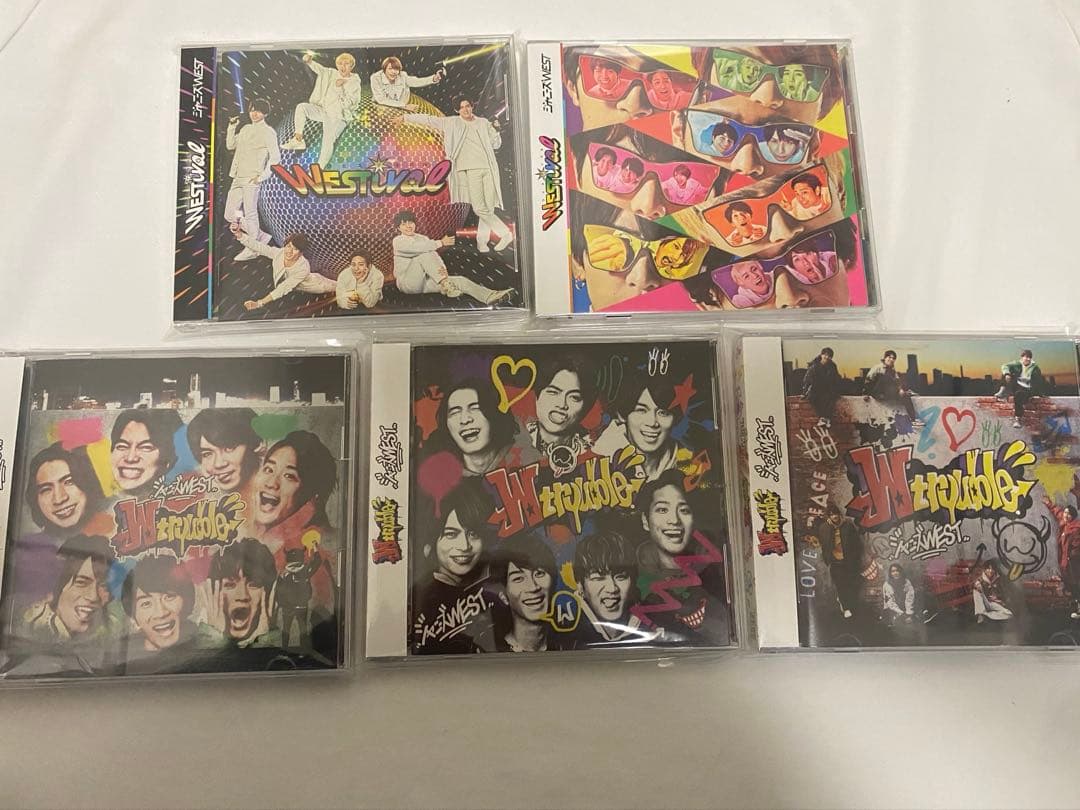 WEST. CDアルバムまとめ売り　DVD追加　写真追加