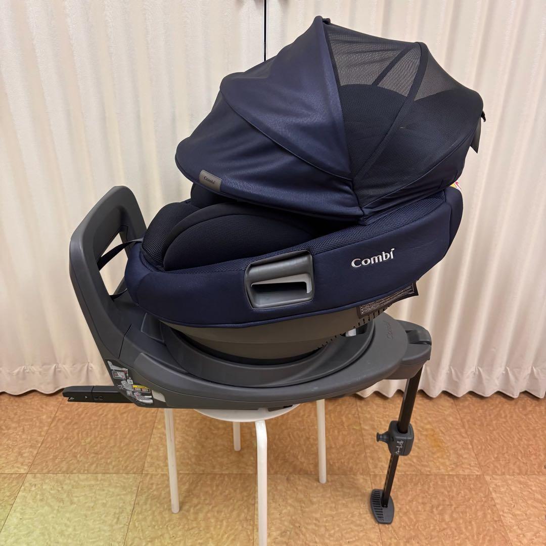 クリーニング済☆美品☆コンビ　新生児OK　THE　S　Air　ISOFIX　紺
