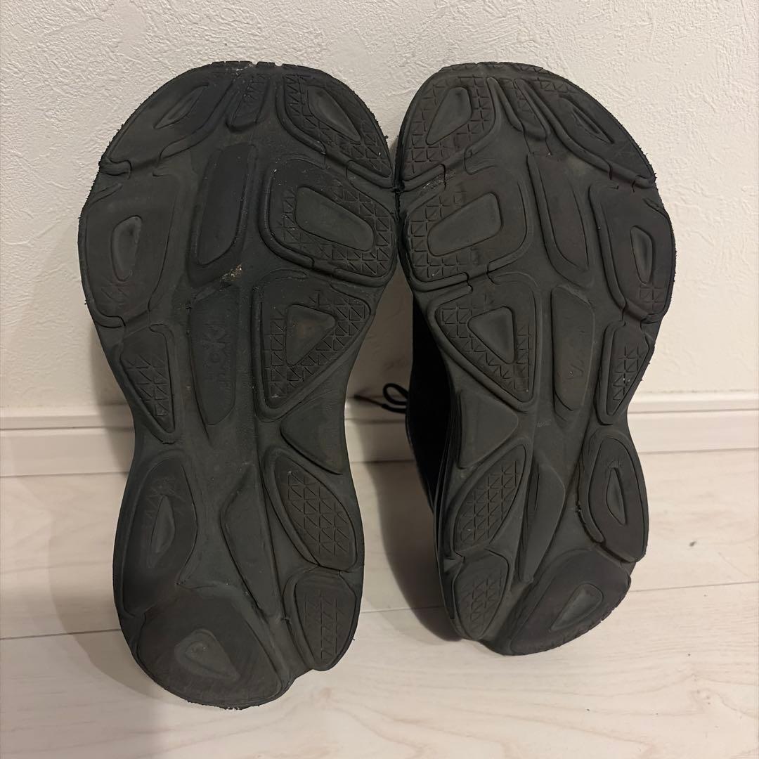 靴 HOKA BONDAI8 24.5