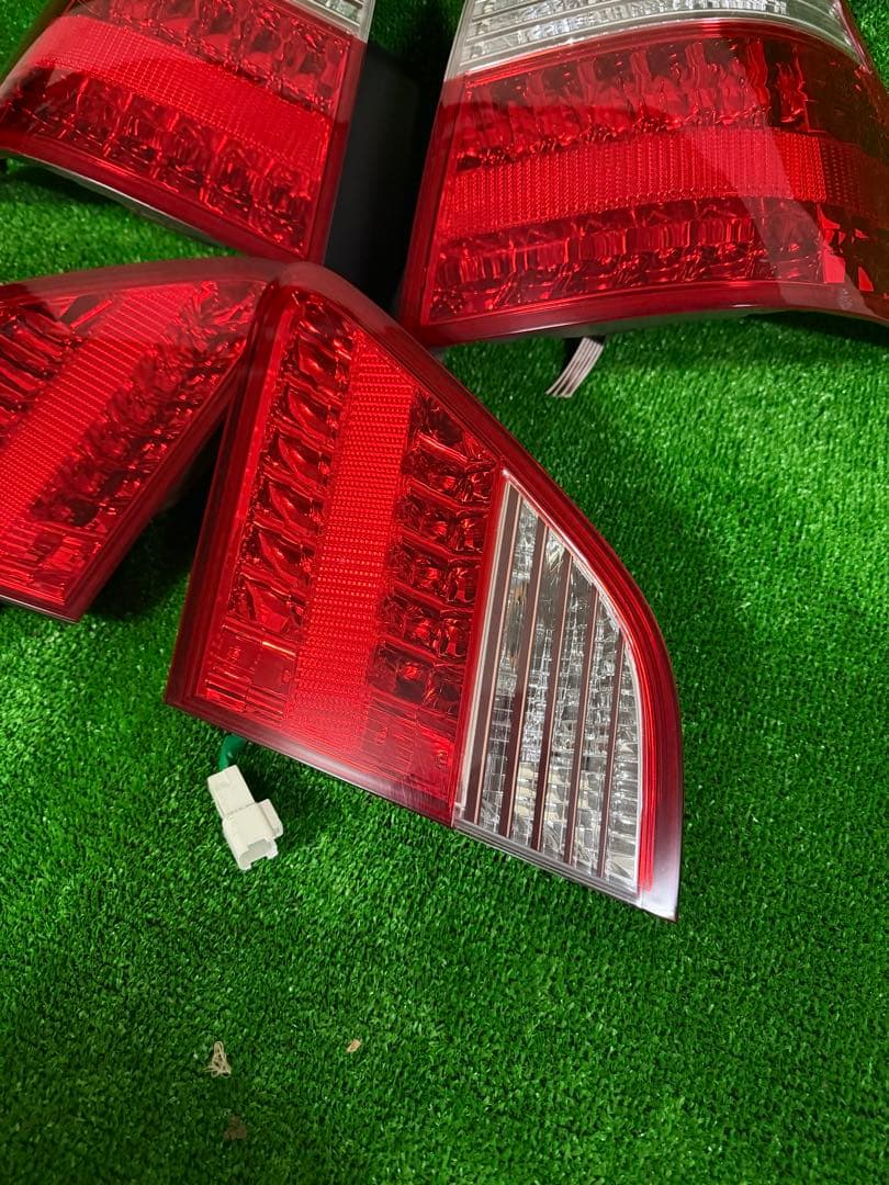 パーツ Crown GRS180 Genuine LED Tail Lights