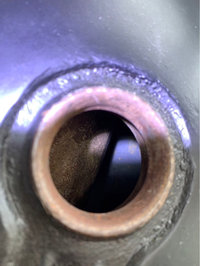 SR400用チョップタンク 黒 赤ライン