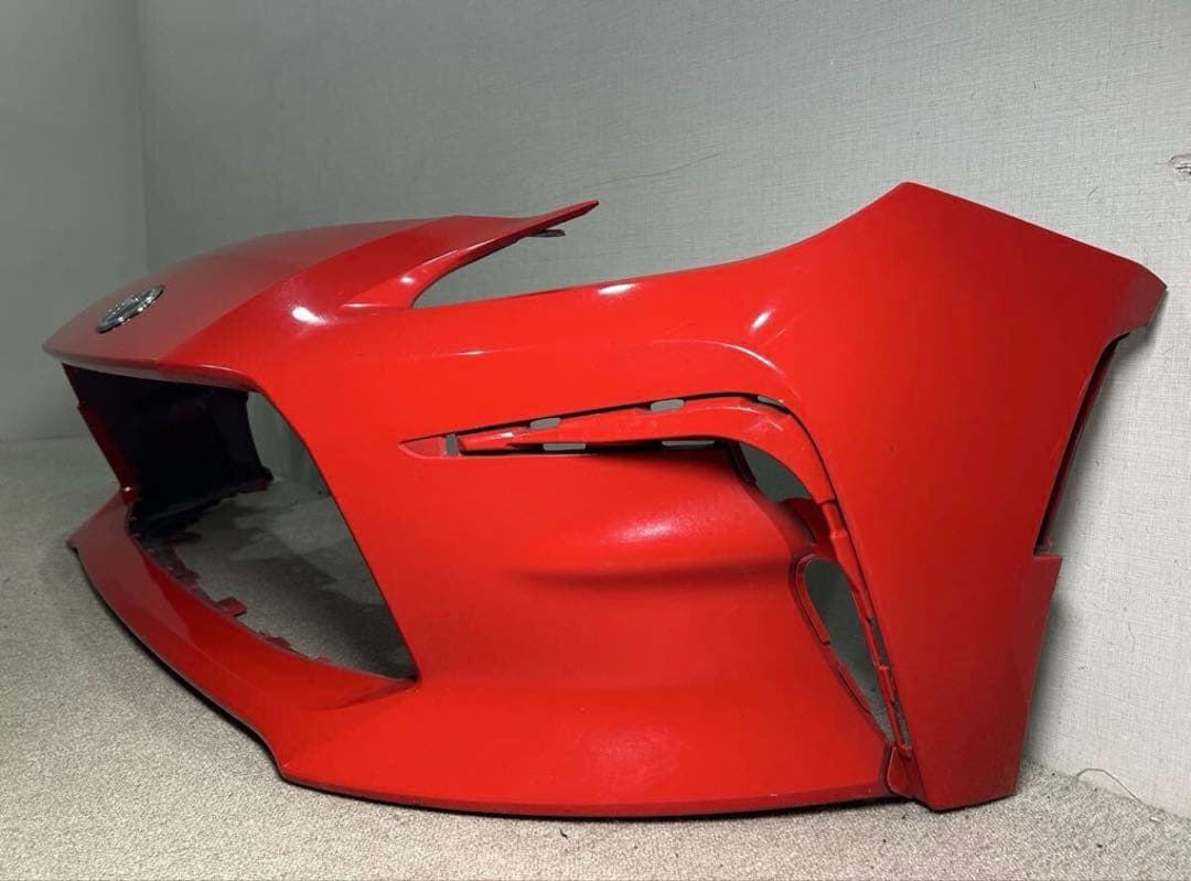 GR86 ZN8 純正 フロントバンパー (DCK スパークレッド)