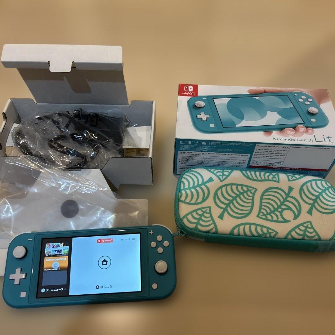 Nintendo Switch Lite ターコイズ　ケース付き。