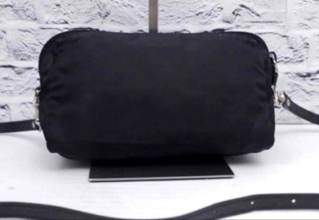 美品◆ PRADAプラダ ナイロンxレザー ショルダー カメラ バッグ ポーチ黒