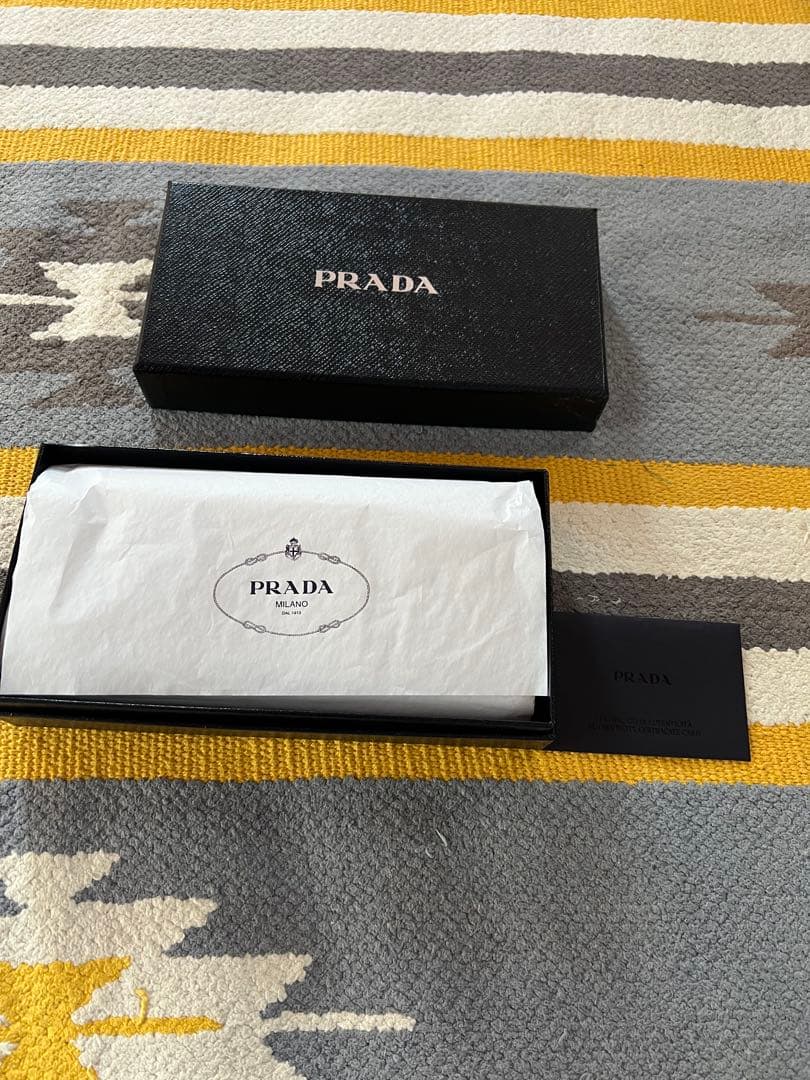 PRADA サフィアーノレザー 長財布 ブラック