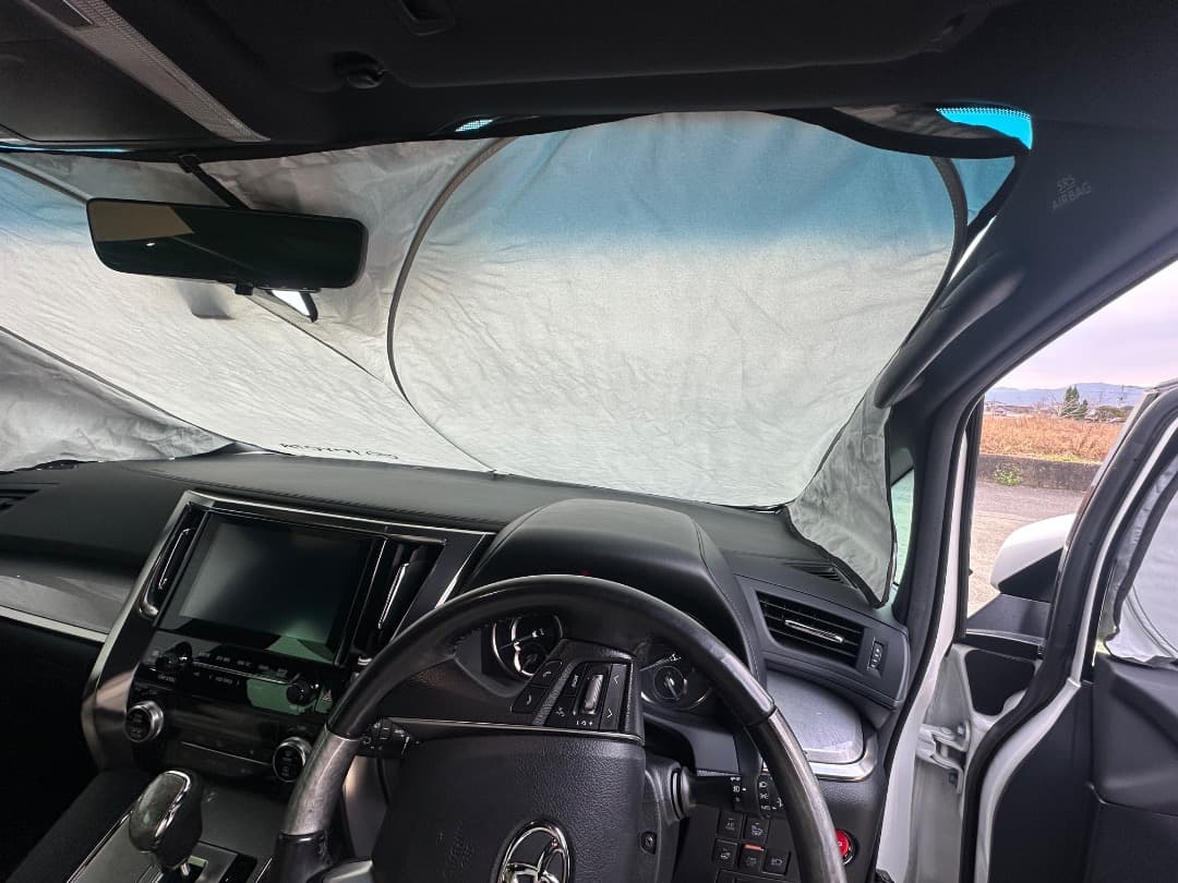 アルファード30純正日除け