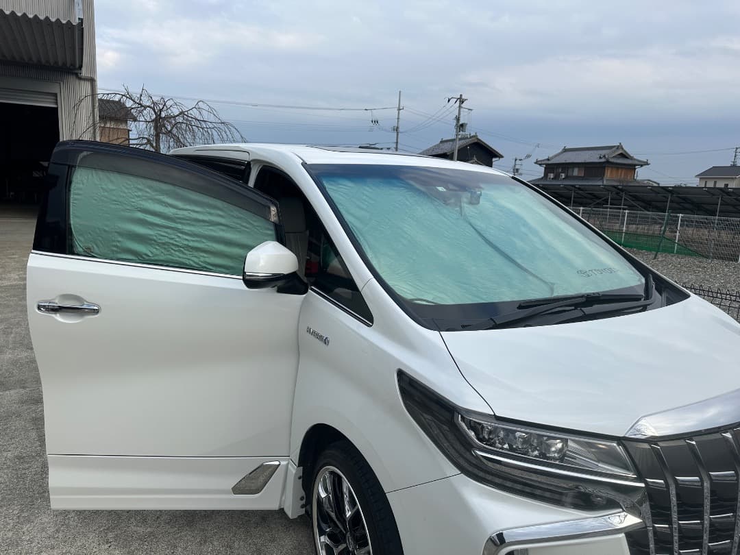 アルファード30純正日除け