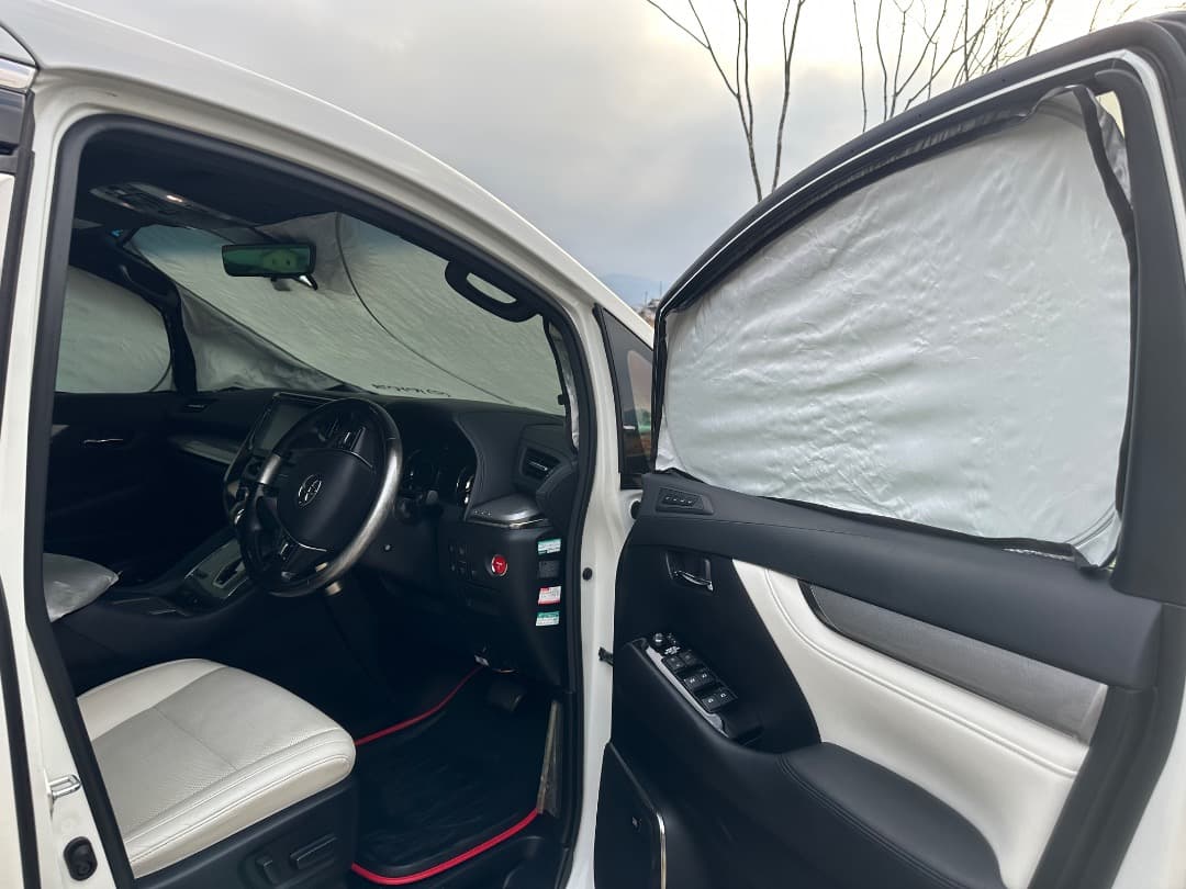 アルファード30純正日除け