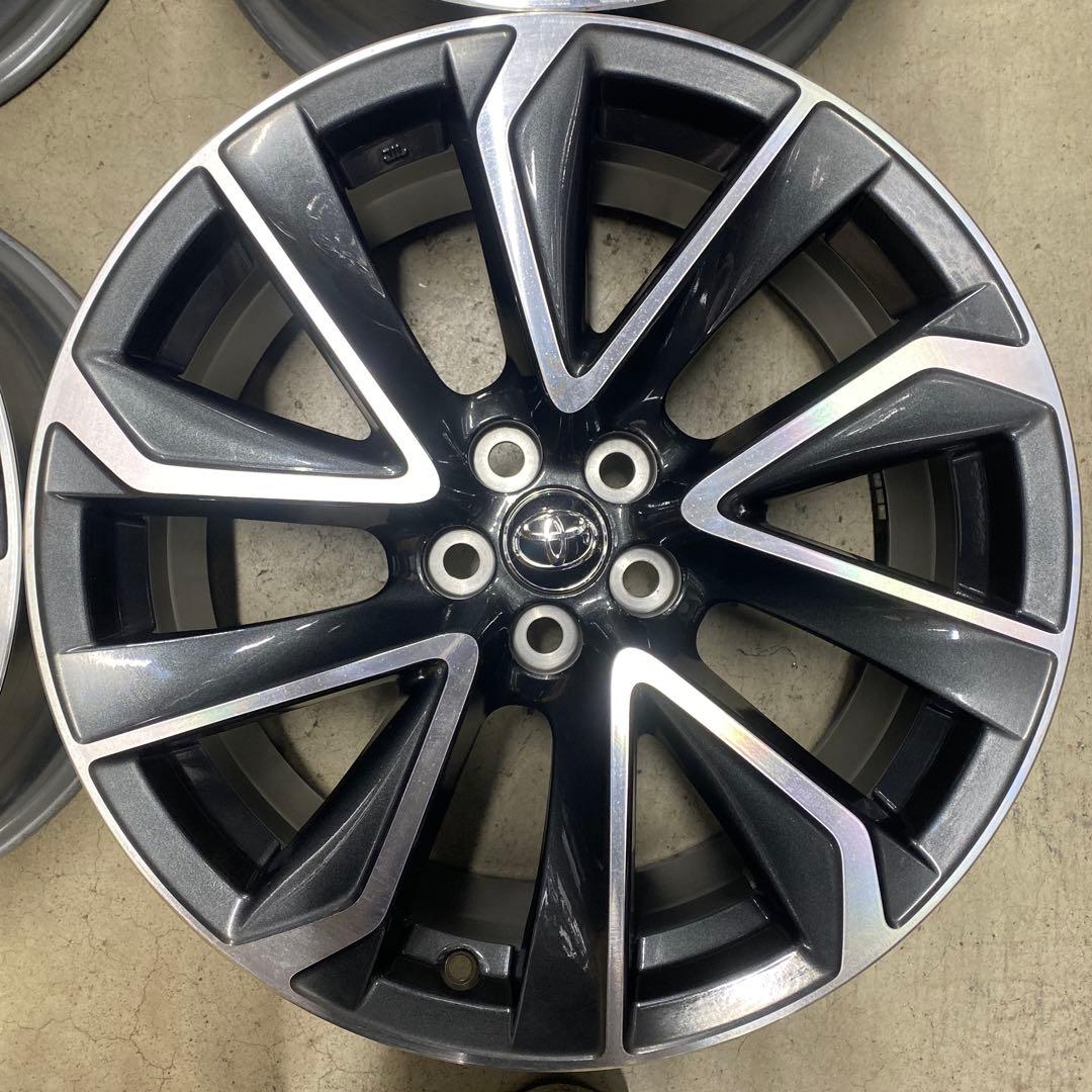 トヨタ カローラスポーツ純正18インチホイール‼️
