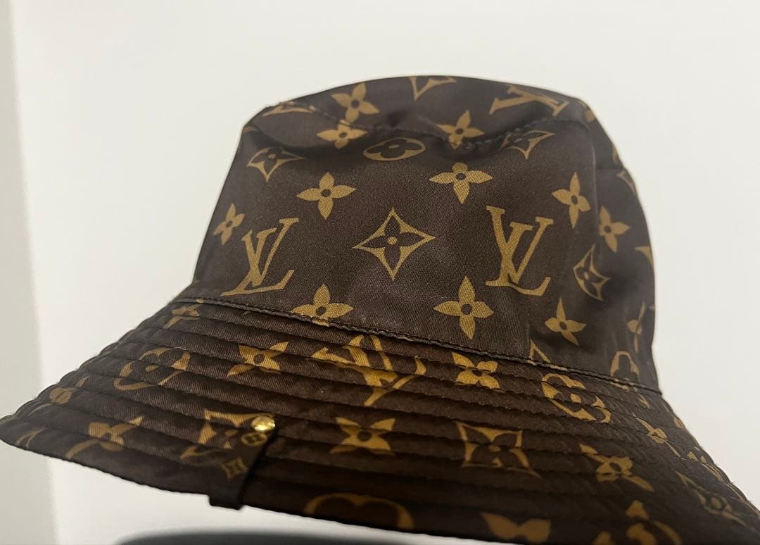 魂美品★ルイヴィトン★M76720 ボブ・モノグラムリバーシブルハットS