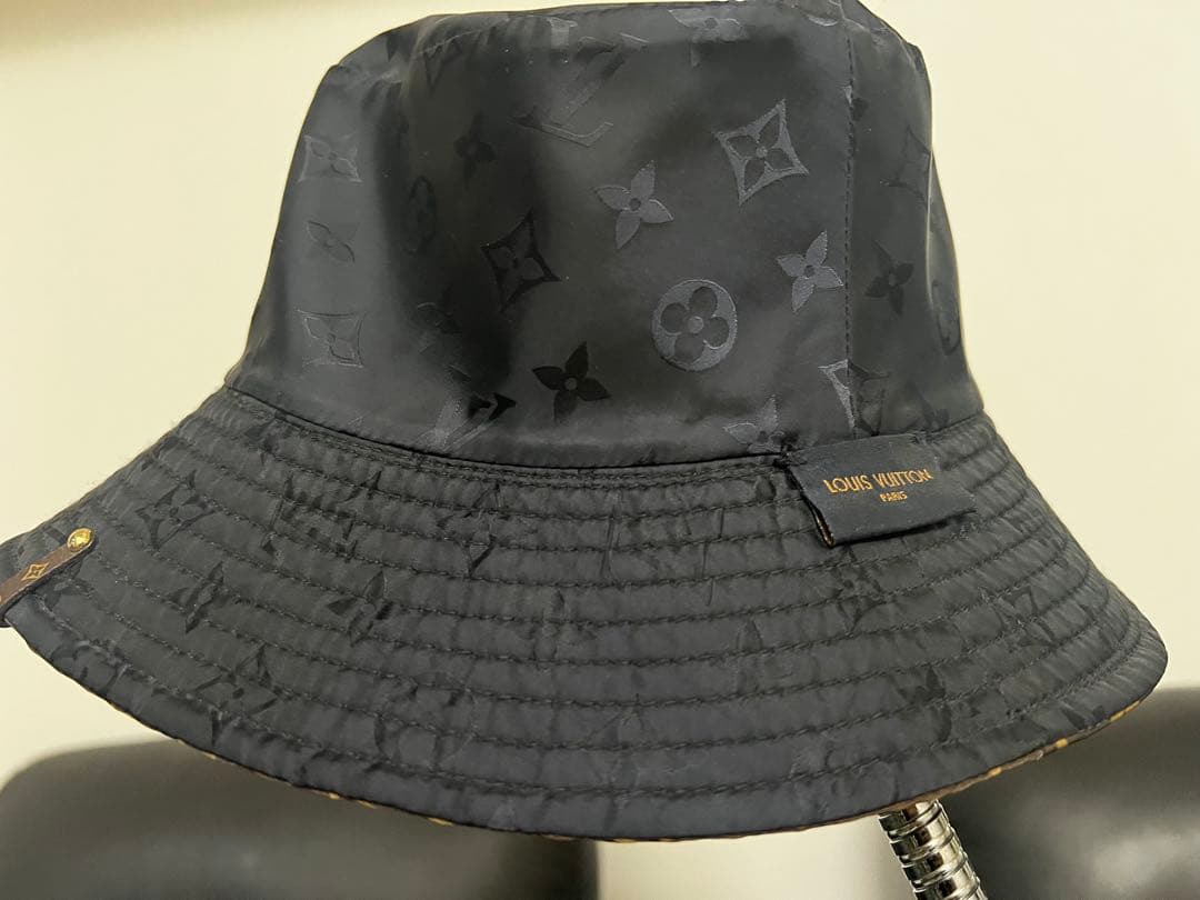 魂美品★ルイヴィトン★M76720 ボブ・モノグラムリバーシブルハットS