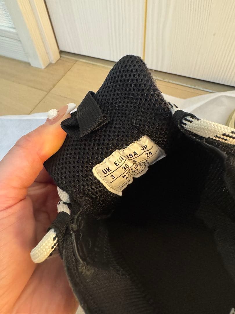 BALENCIAGA トリプル S ブラックスニーカー36