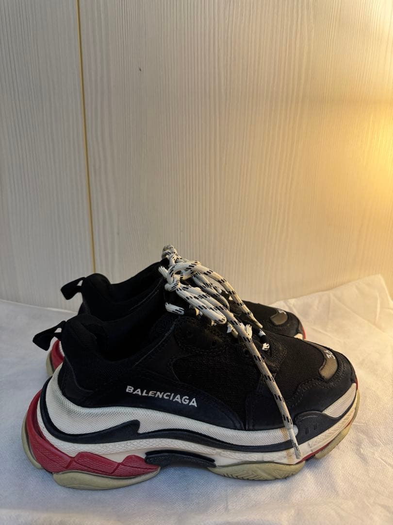 BALENCIAGA トリプル S ブラックスニーカー36