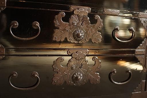 綺麗な庄内時代箪笥　5段　総桐材　タンス　収納　古家具　古民家　時代家具