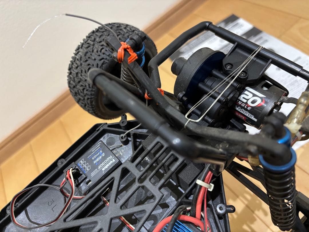 GOGO　京商 ULTIMA DB 2WDレーシングバギー アルティマ