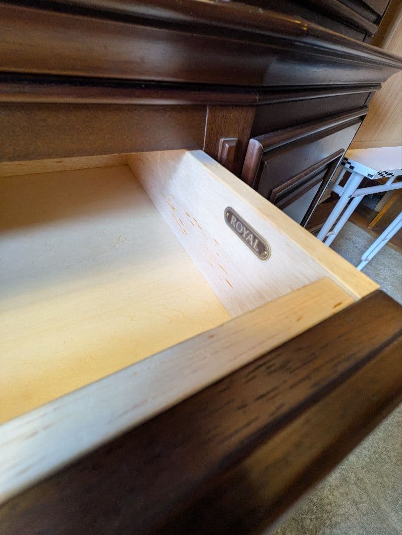 maruni ロイヤル  キャビネット 本棚 130万円定価 マルニ