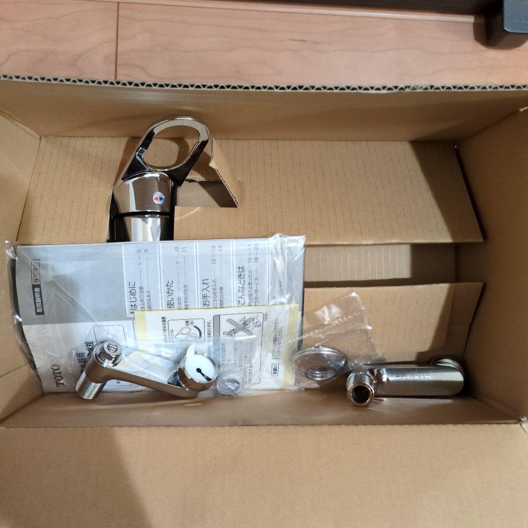 TOTO T330DR 壁付きシングル混合水栓 開封済み未使用品