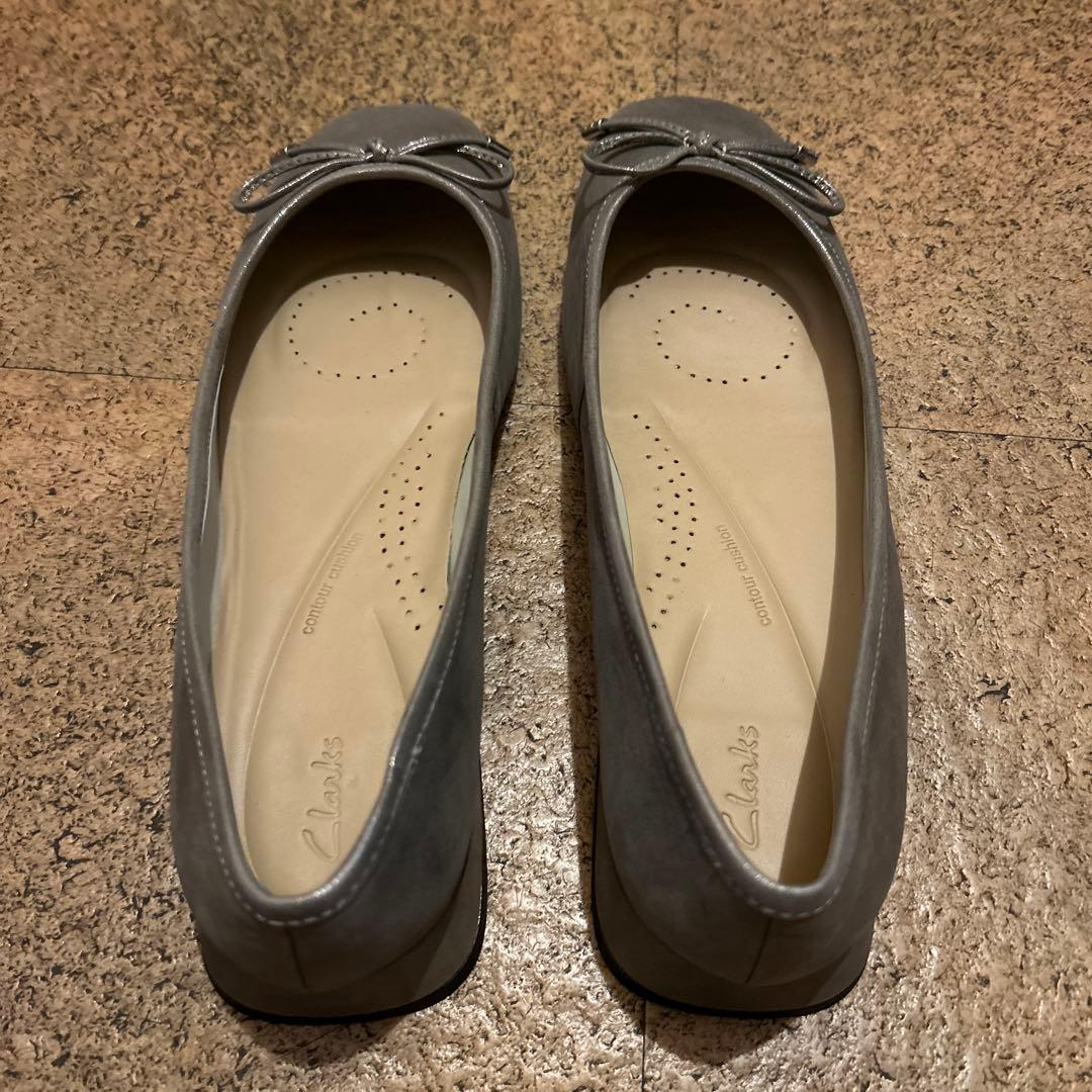新品　clarks バレエシューズ