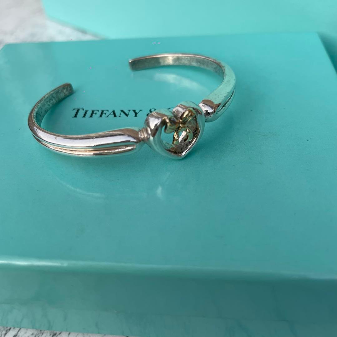 Tiffany & Co. ハート型バングル　リボン