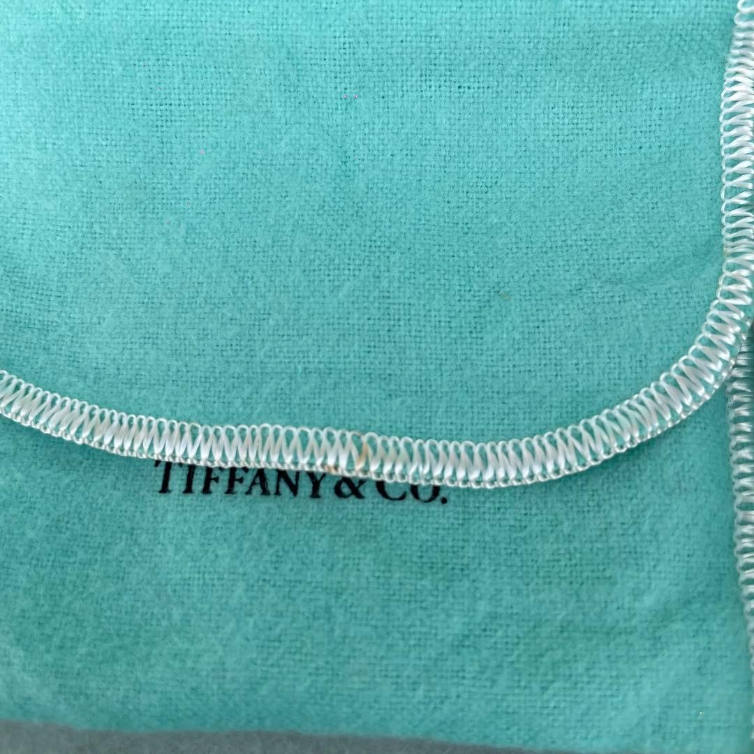 Tiffany & Co. ハート型バングル　リボン