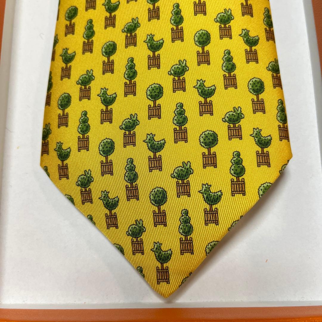 未使用箱付　ショッパー付　エルメス　ネクタイ　黄色・緑・茶