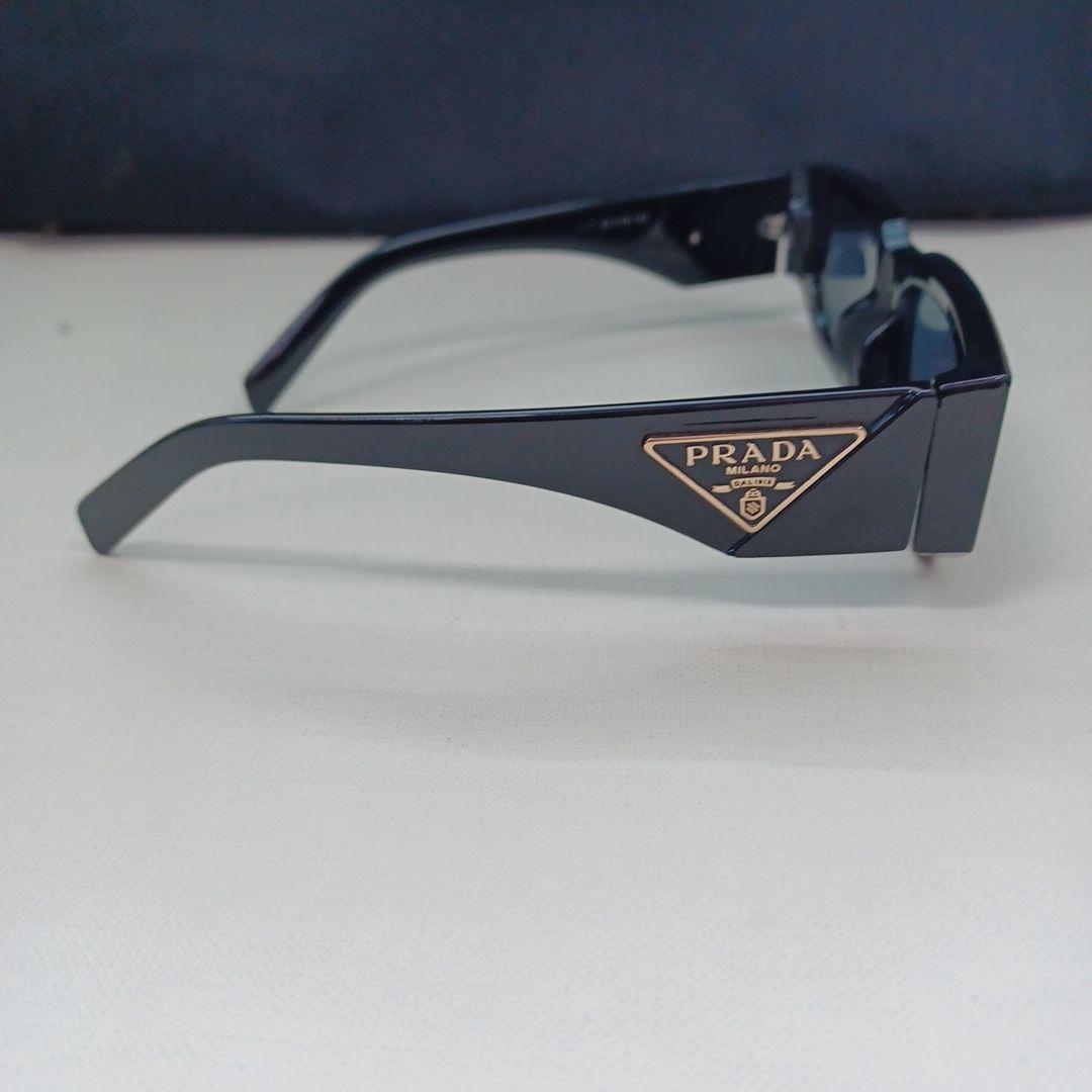 【ブラック】PRADA プラダ　サングラス