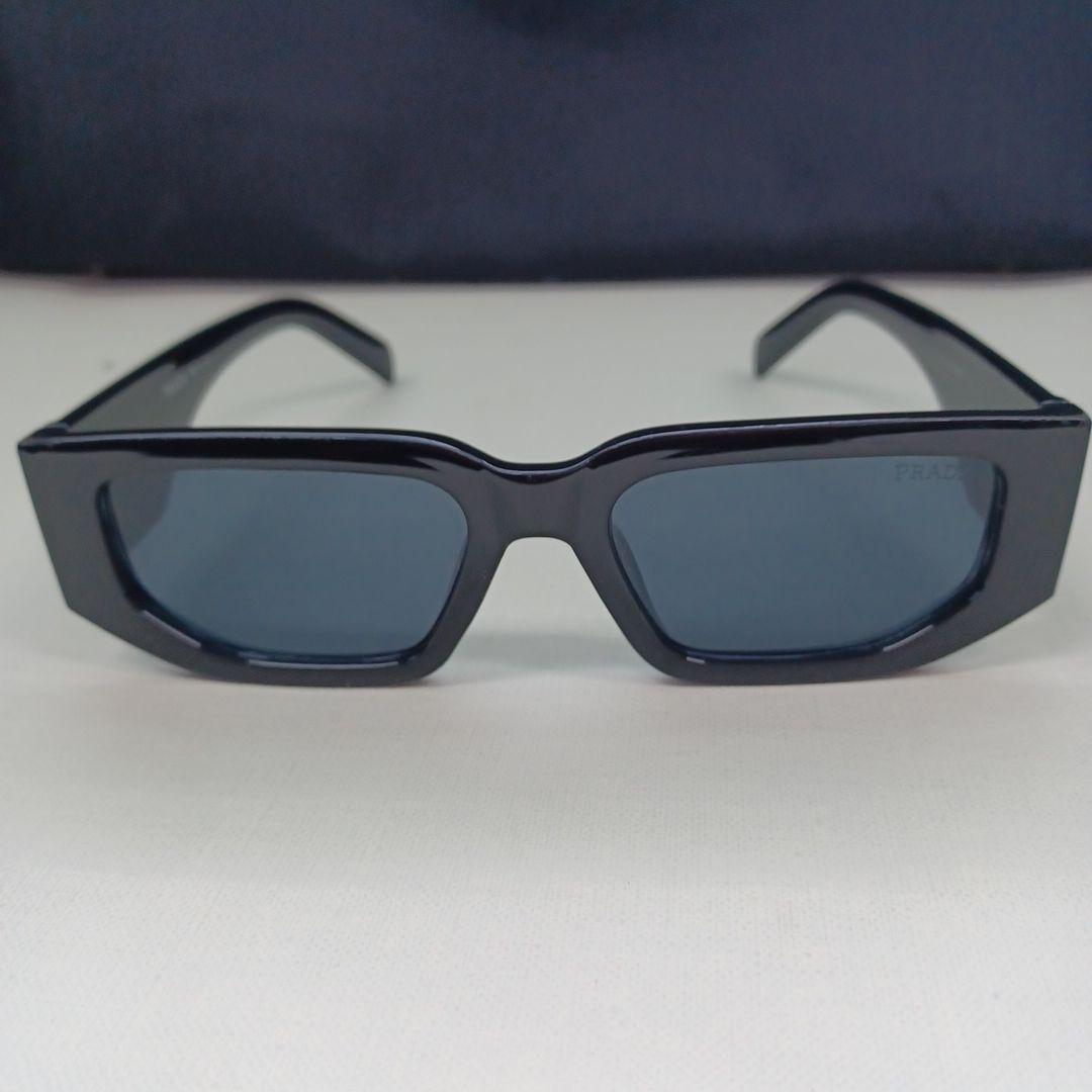 【ブラック】PRADA プラダ　サングラス