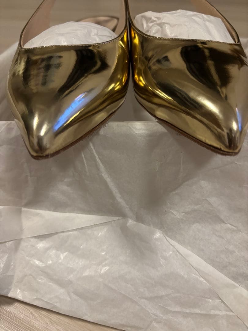 NEBULONI E.ネブローニ　ゴールドフラットシューズ