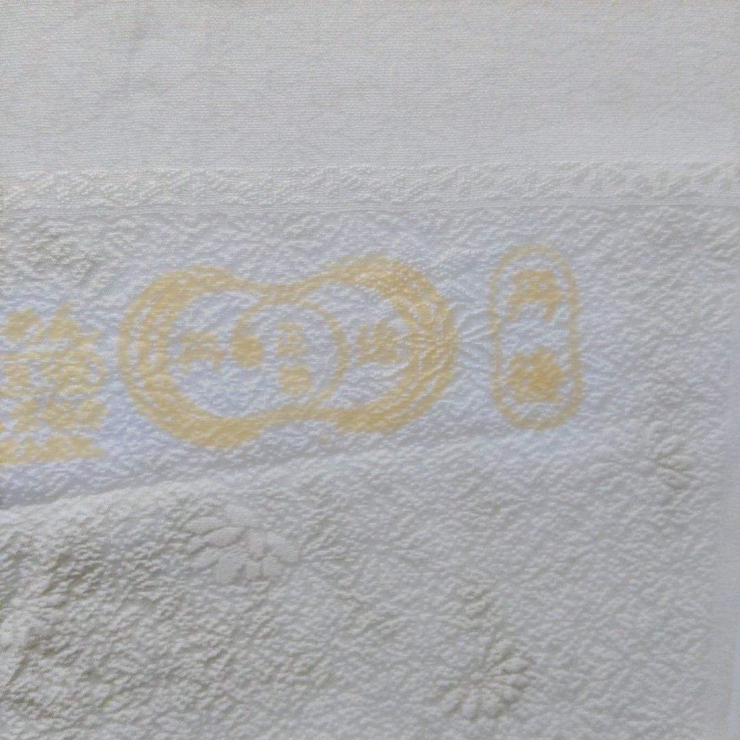 No.151　　正絹　小紋　丹後ちりめん　グレー地に可憐な花々