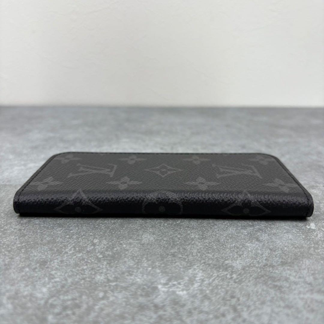 未使用 ルイヴィトン iPhone SE モノグラムエクリプス フォリオ ケース