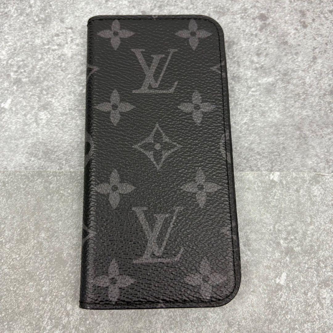 未使用 ルイヴィトン iPhone SE モノグラムエクリプス フォリオ ケース