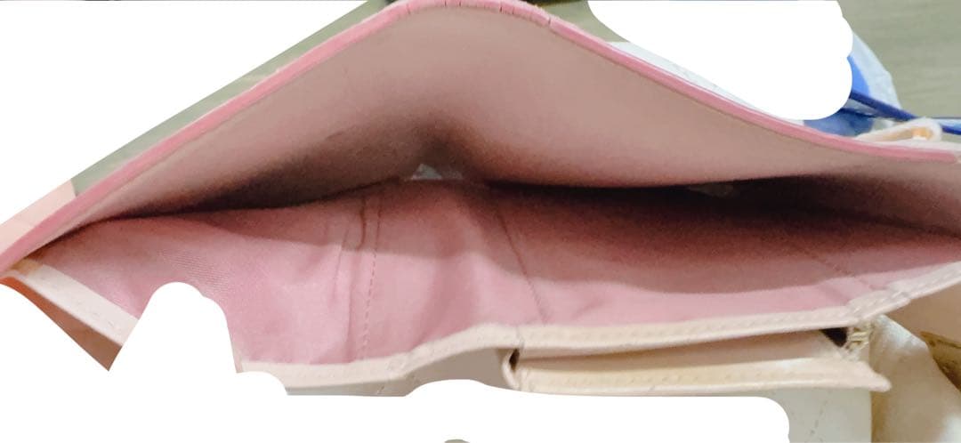 MCM ピンクレザー 三つ折り財布