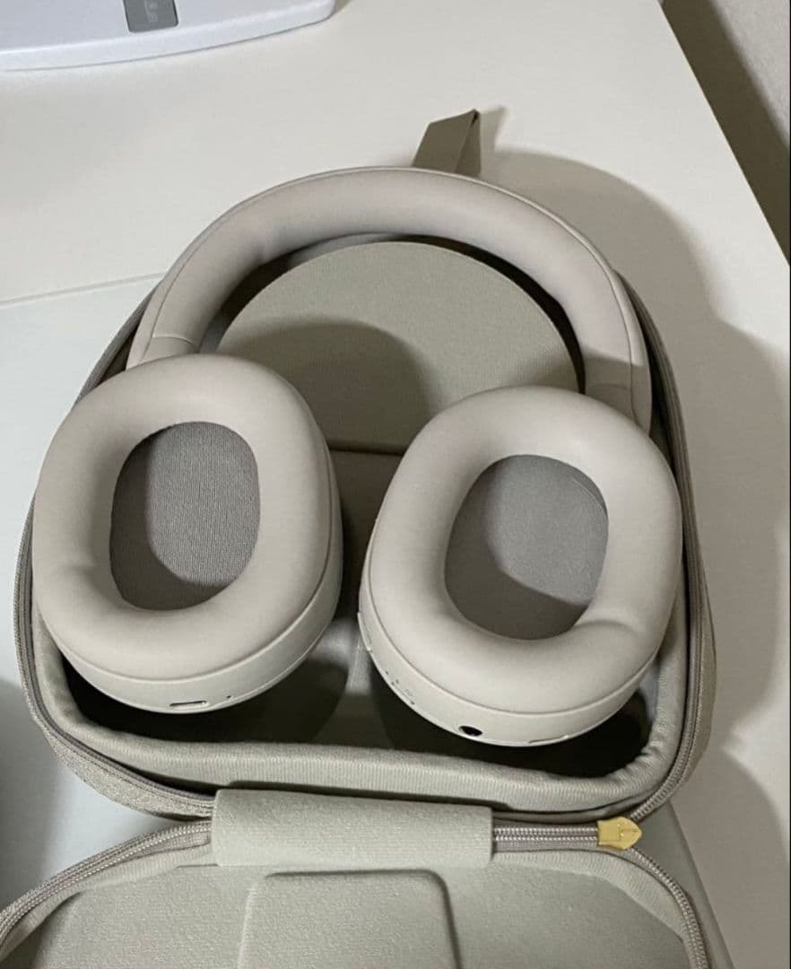 SONY Bluetooth ヘッドホン WH-1000XM5 SM　シルバー