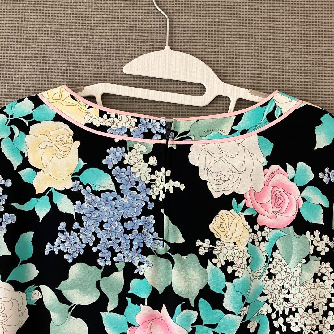 近年美品　レオナール　カンカン　チュニック　花柄　大きいサイズ44