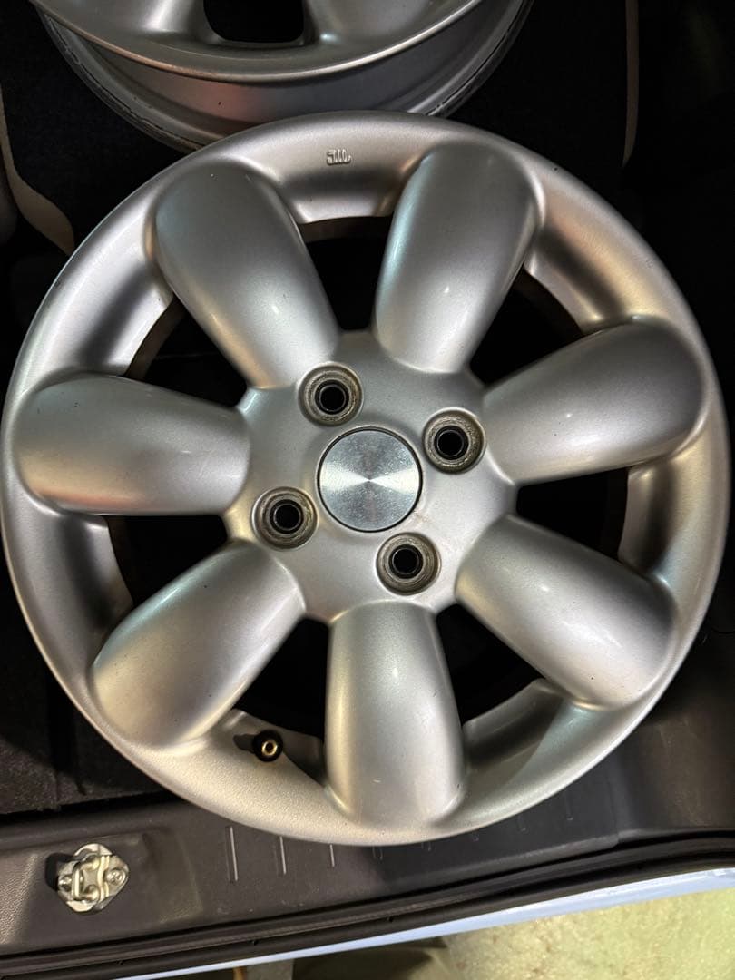 ラパン純正ホイール　14インチ