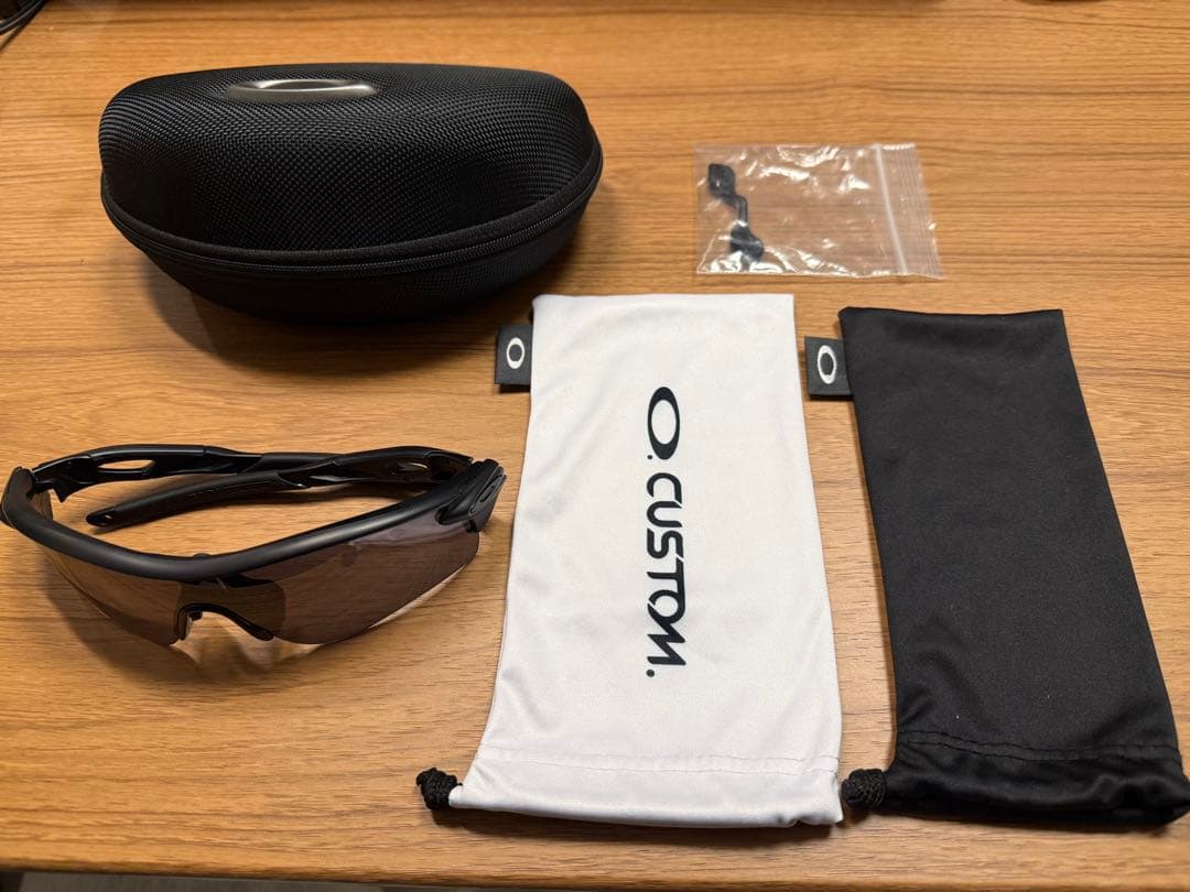 【美品】Oakley CustomRadarlock LowBridgeFit