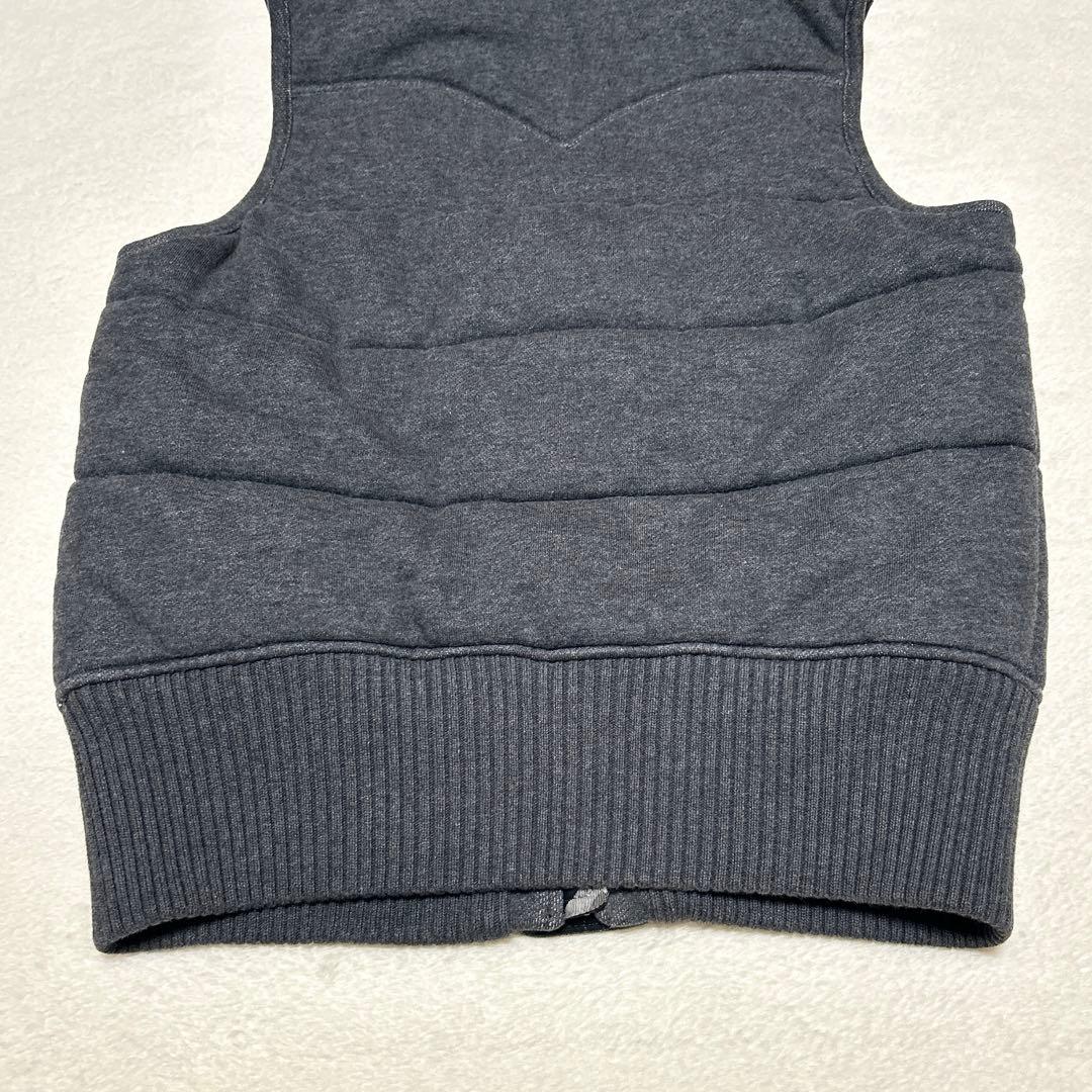 ✨美品✨　BURBERRY ダウンベスト フード ノバチェック ロゴ　刺繡　38