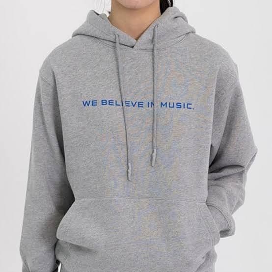 Mサイズ HYBE INSIGHT ハイブ インサイト 限定パーカー