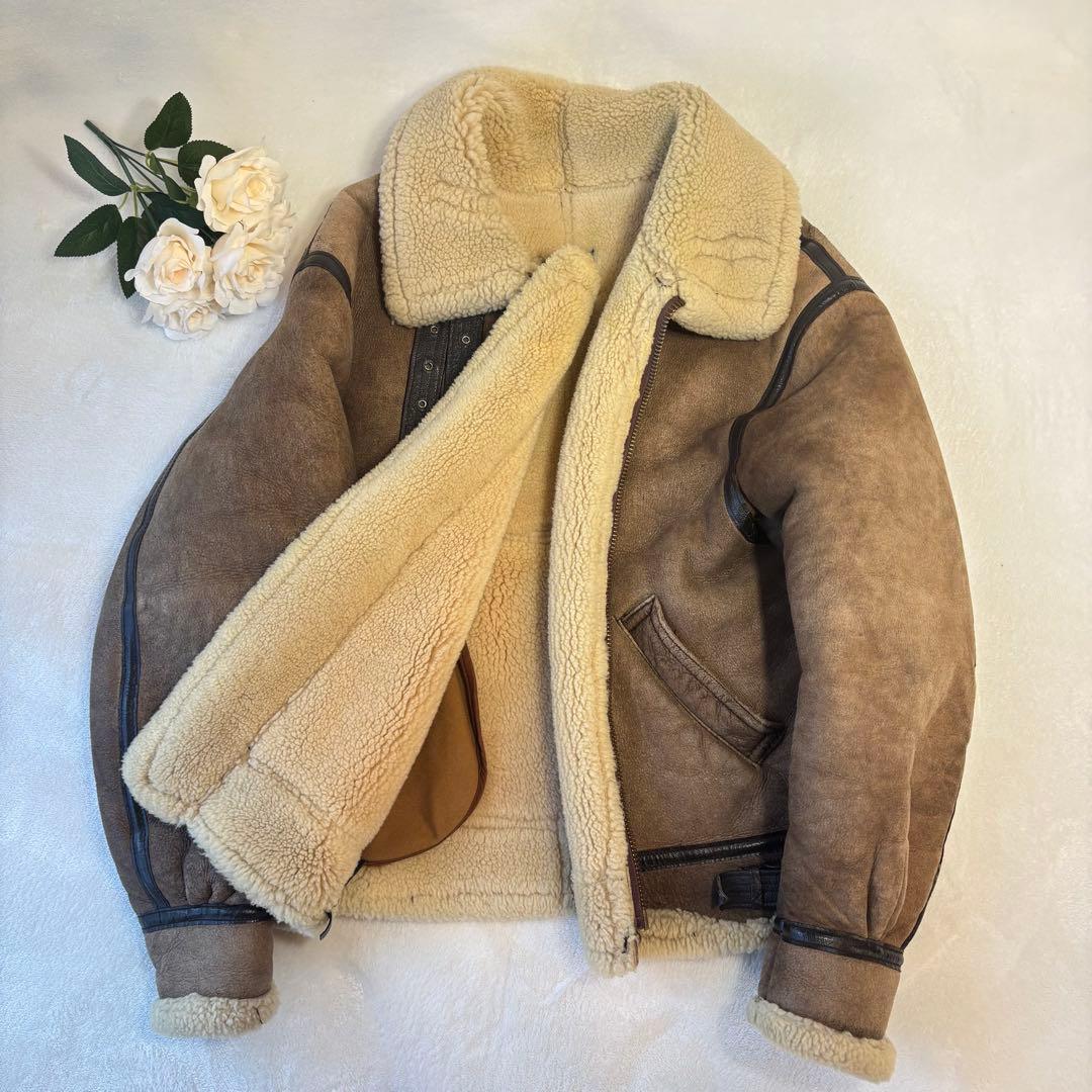 【専用】 アヴィレックス　ムートンジャケット　フライトジャケット　羊革　ブラウン