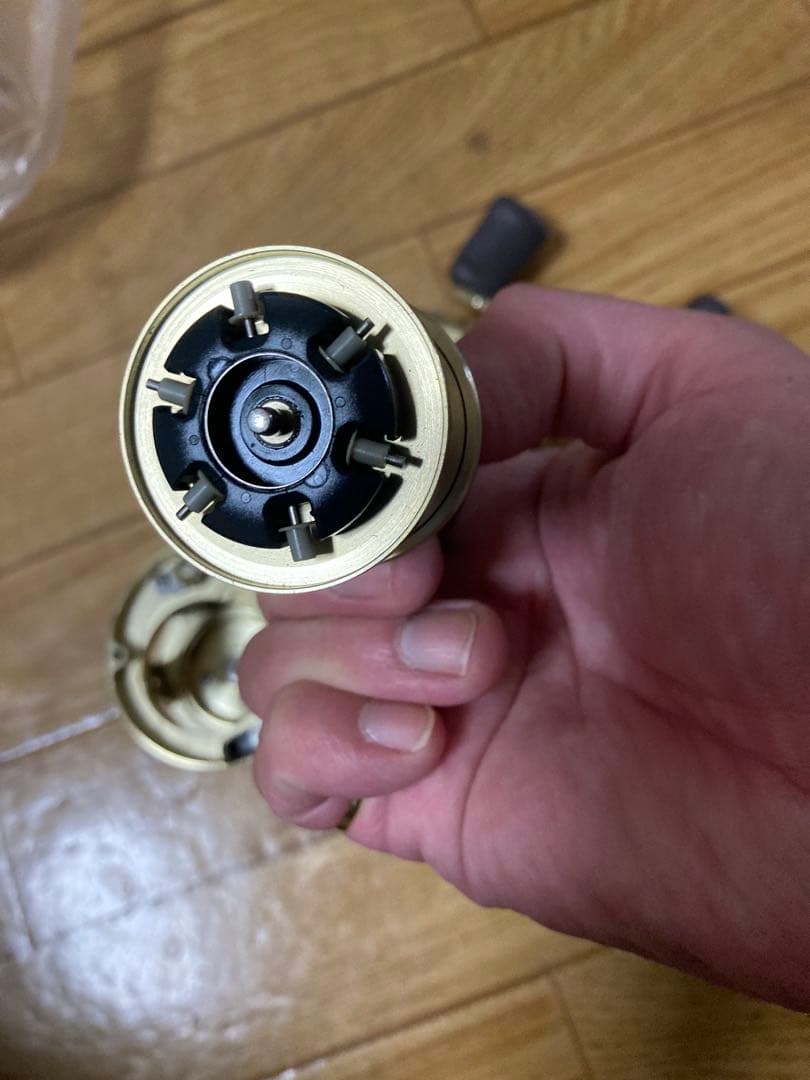 SHIMANO CALCUTTA ベイトリール