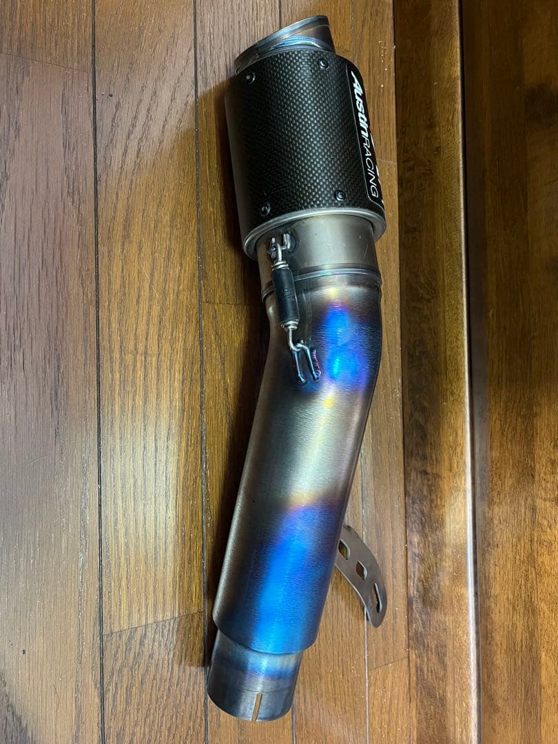 gsxr1000 用マフラー　純正エキパイとセット